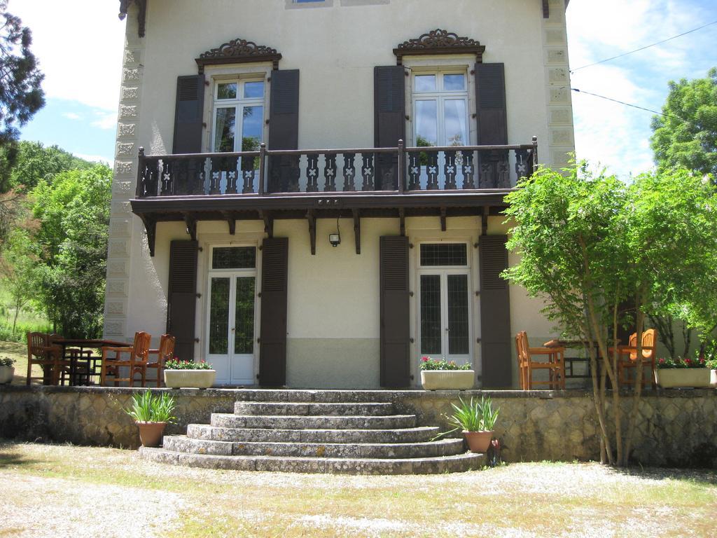 Bed and Breakfast Domaine La Rose Caylus Екстер'єр фото